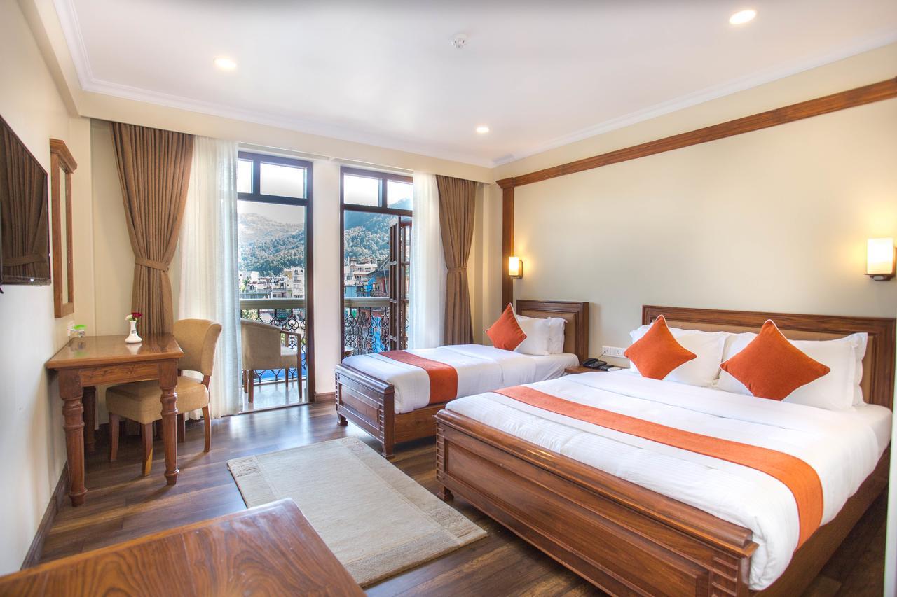 Hotel Portland Pokhara Luaran gambar