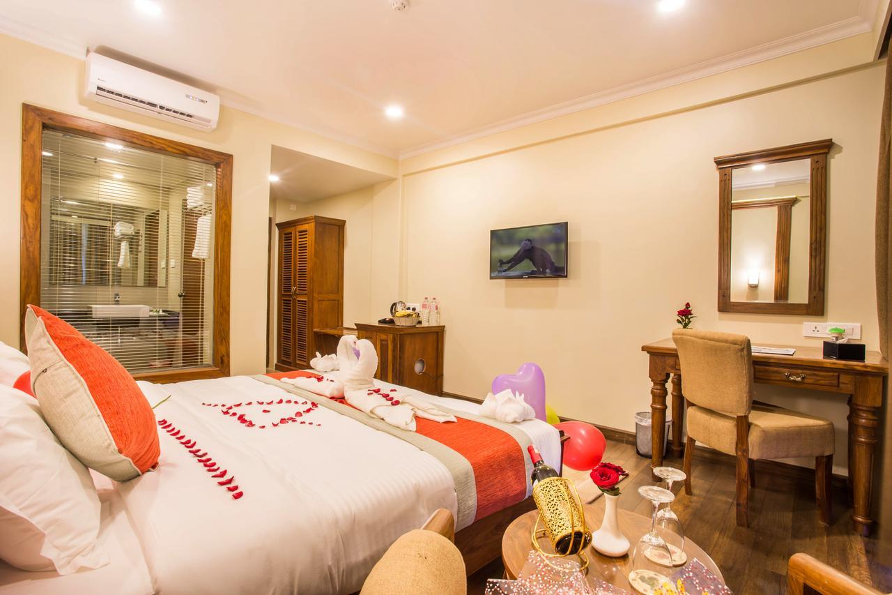 Hotel Portland Pokhara Luaran gambar