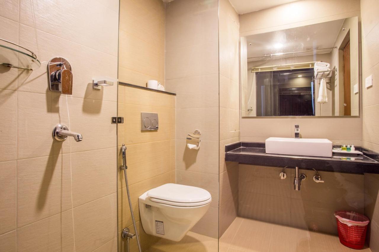 Hotel Portland Pokhara Luaran gambar